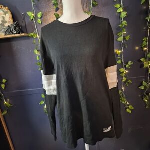 Black Long Sleeve Thermal Top with White Sleeve Bands